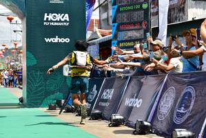 BIB: 100, 800200
                            <button type="button" onclick="openModal(21795123)" class="btn btn-primary btn-sm float-right btn-popup" data-toggle="modal" data-target=".modal-high-quality">
                        <i class="fas fa-shopping-cart"></i> Add to Cart
                    </button>
                                            <button type="button" onclick="isThisMe(21795123, true)" class="btn btn-success btn-sm float-right btn-popup btn-isme hidden" data-toggle="tooltip" data-placement="bottom" title="นี่คือรูปของคุณใช่ไหม คลิกที่นี่เพื่อเอาเข้าอัลบั้ม">
                        <i class="fas fa-plus"></i> Add to album
                    </button>
                    <button type="button" onclick="isThisMe(21795123, false)" class="btn btn-warning btn-sm float-right btn-popup btn-isnotme hidden">
                        <i class="fas fa-ban"></i> Remove from album
                    </button>